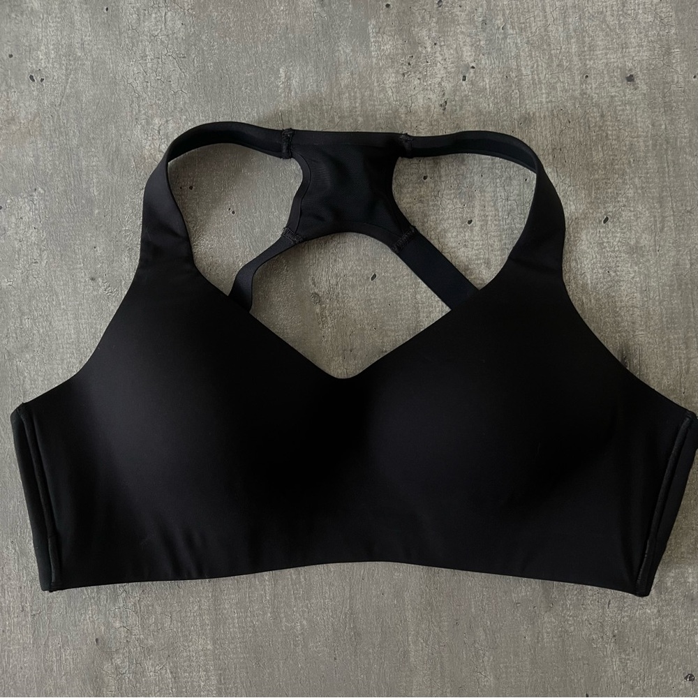 NWOT Black CHANTELLE HIGH IMPACT WIRE-FREE SPORTS BRA Small